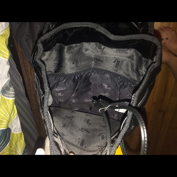 Fenty x puma back pack - Picture 4 of 8